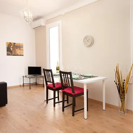 Centric El Molino Theater P1 Apartman Barcelona